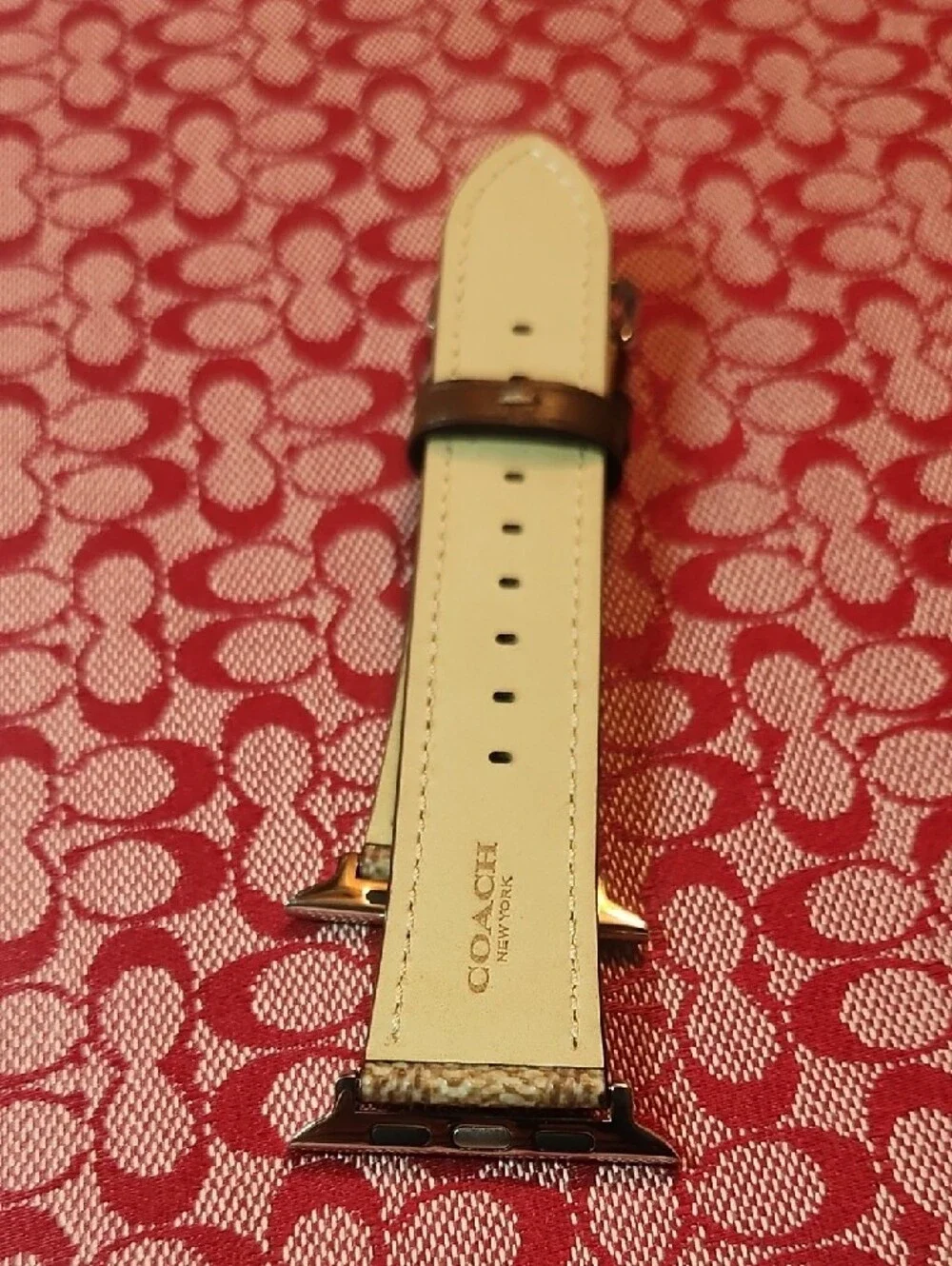 COACH/Leather Apple Watch Adapter Strap in Tan and Brown